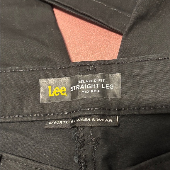 Lee Women's Relaxed Fit All Day Straight Leg Pant, Black, Size 4 - Picture 8 of 8